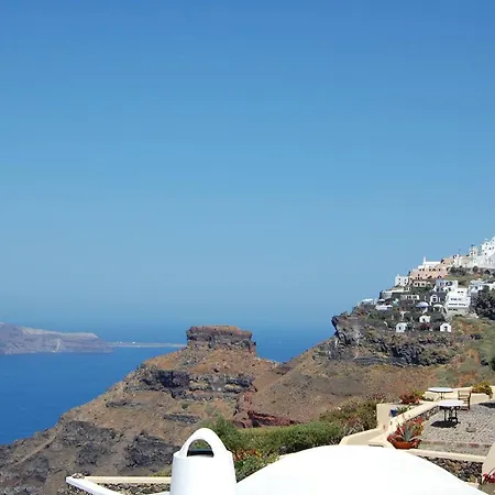 Marvelous Naxos Two Bedroom Center 200m From アパート *