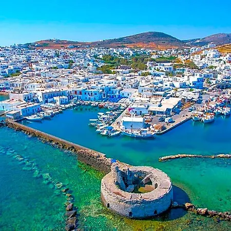 アパート Marvelous Naxos Two Bedroom Center 200m From